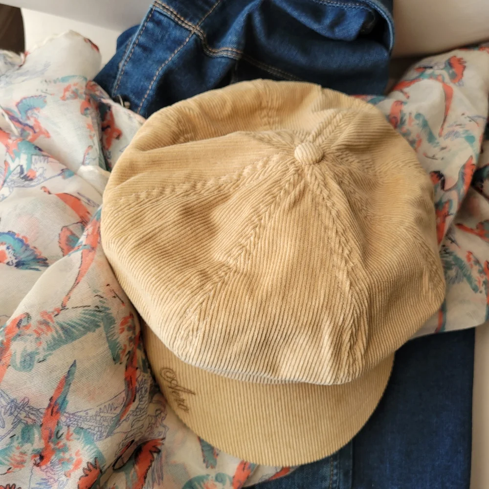 Aeropostale Hat ~ Cap ~ Newsboy ~ Tan Corduroy ~ Boho Hippie Vintage Look ~ GUC